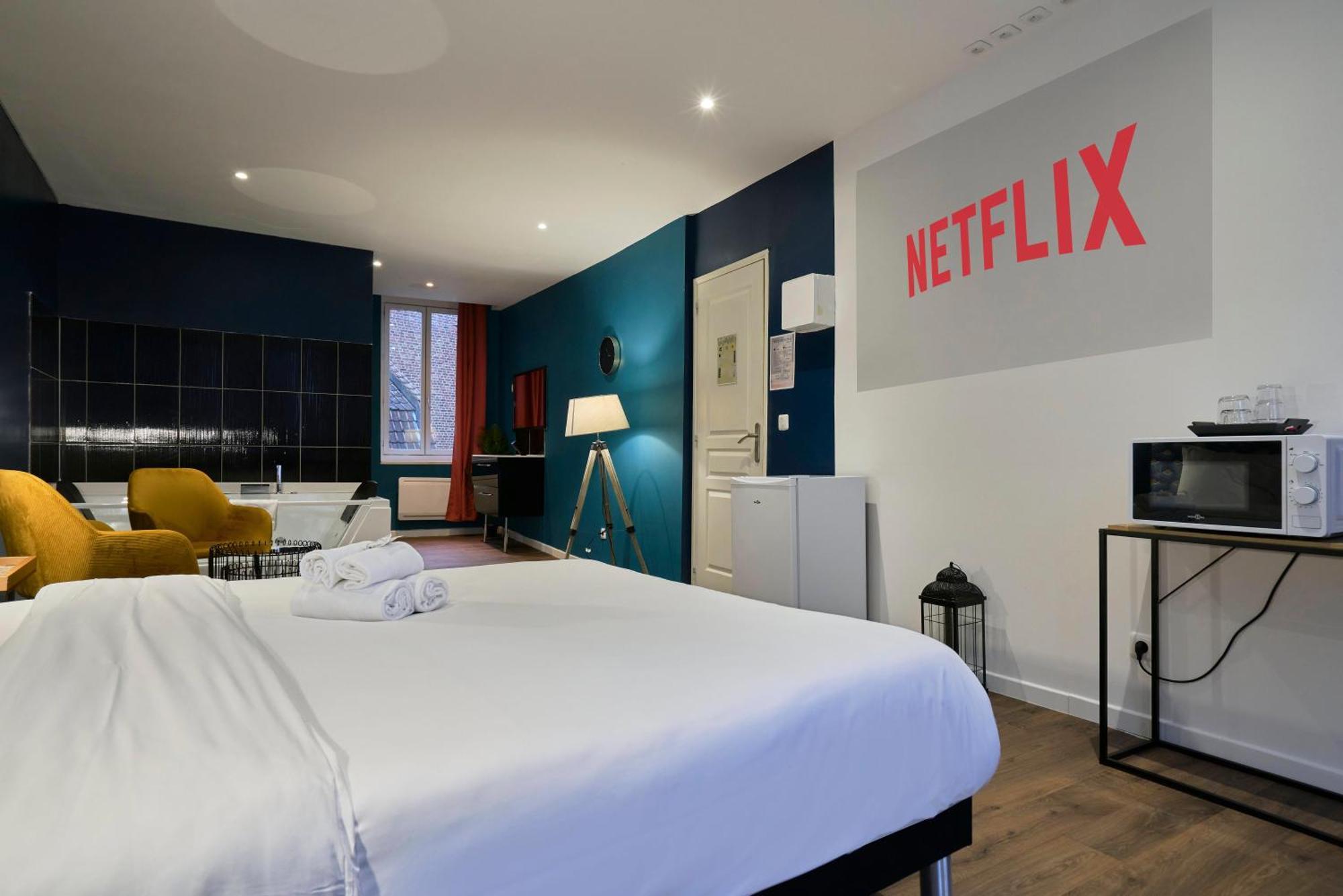 NG SuiteHome Grand Place I Balnéo Roubaix Exterior foto